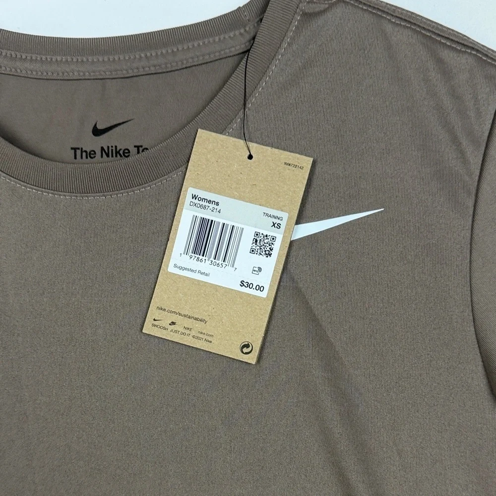 Nike Short Sleeve Brown Tee Women’s NWT